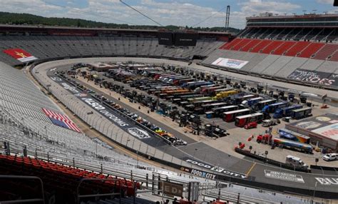 @nascarcasm recaps wild Bristol race in photos | NASCAR