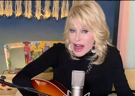 Dolly Parton Without Makeup - Mugeek Vidalondon