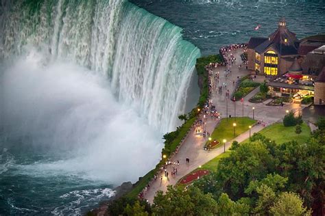 Rainbow Tour Of Niagara Falls From Canada: Triphobo