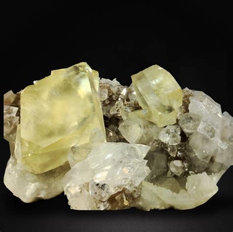 Calcite Meaning, Benefits & Everyday Uses – Kindfull Crystal