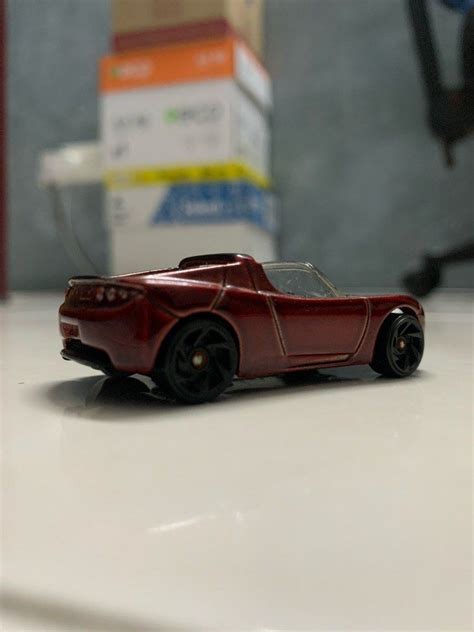 Hot Wheels 2008 Tesla Roadster, Hobbies & Toys, Toys & Games on Carousell