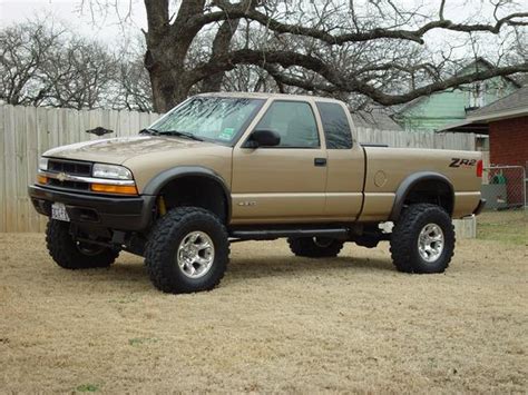 Chevrolet S10 Lifted - reviews, prices, ratings with various photos