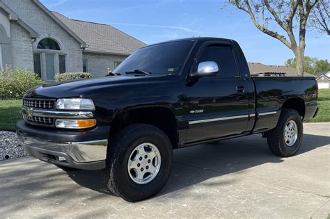 2001 Chevrolet Silverado 1500 LS Z71 4x4 for sale on BaT Auctions ...