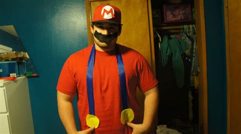 MsWenduhh Planning & Printable: DIY Mario & Luigi Costumes