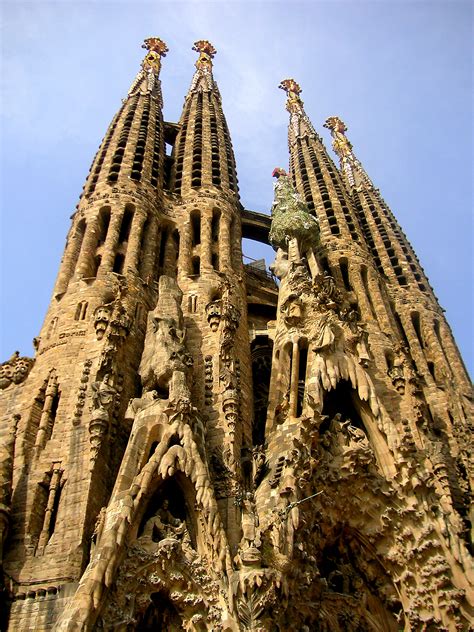 File:Spain Sagrada Familia.jpg