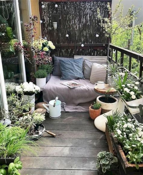 15 Brilliant Small Balcony Garden Ideas Will Inspiring You ...