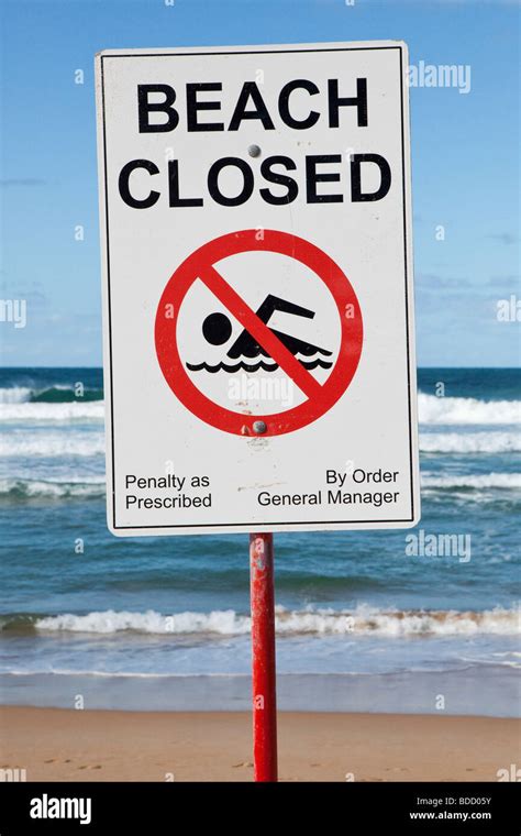 Beach closed sign on Manly Beach, Sydney, NSW, Australia Stock Photo ...