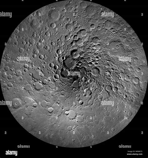 Lunar reconnaissance orbiter hi-res stock photography and images - Alamy