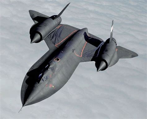 Lockheed SR-71 Blackbird - Plane & Pilot Magazine