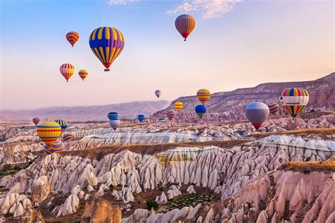 21 Epic Travel Experiences Of A Lifetime To Put On Your Bucket List