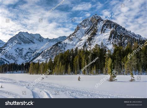 43,798 Snowy mountains russia Images, Stock Photos & Vectors | Shutterstock