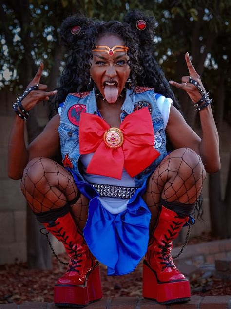 black cosplayer on Tumblr