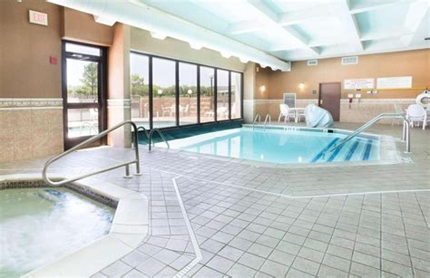 15 Best Hotels with Indoor Pools in Birmingham, AL