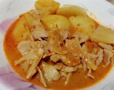 Curry Pork with Potato ⋆ Budgetpantry | Singapore Mummy Blog on Food ...