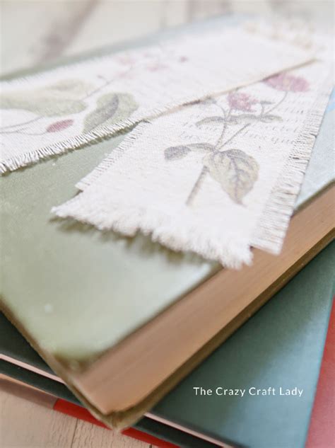 How to Make Printed Fabric Bookmarks - Using Dropcloths