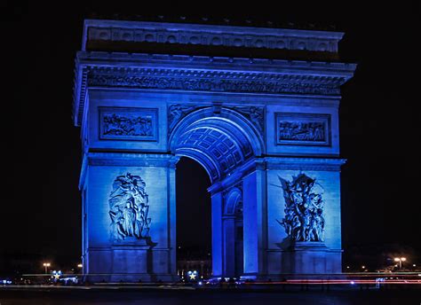 European illuminations of the " Arc de triomphe" in Paris by Philippe C ...