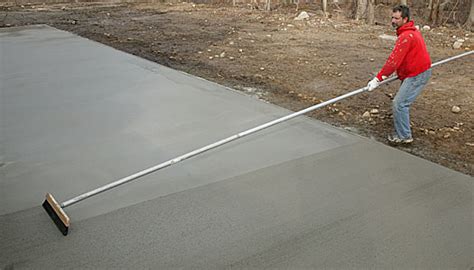 How to Finish a Concrete Patio Slab - Fine Homebuilding