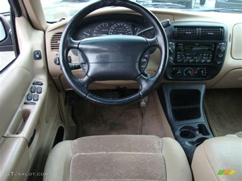 1998 Ford explorer interior