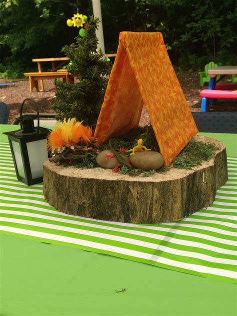 Camping Themed Table Decorations / 14 Camping Wedding Ideas Best ...