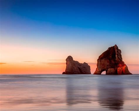 Wharariki Beach, South Island, New Zealand. [OC] [3000x2400] : r/EarthPorn