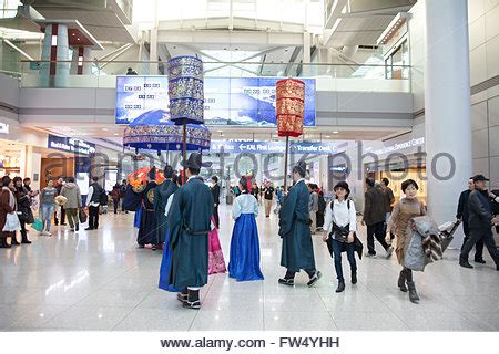 Duty Free shop at Incheon International Airport, Incheon, Korea Stock ...