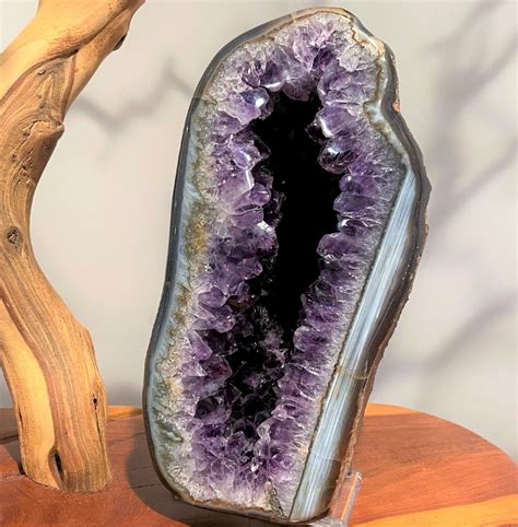 Geoclassics | Amethyst Geode