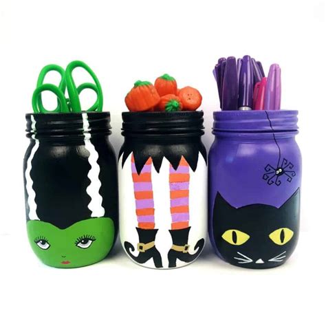 Mason Jar Ideas for Halloween - Create Craft Love