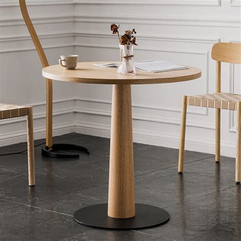 โต๊ะทานข้าวสไตล์มินิมอล - Circle Modern Designed Dining Table - HomeStudio