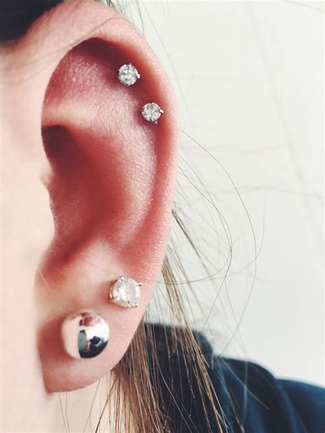 The 25+ best Double helix piercing ideas on Pinterest | Double helix ...