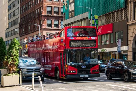 Red Double Decker New York City Hop on Hop Off Tour Bus Editorial Stock ...