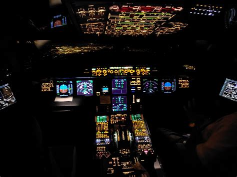 A321 Cockpit Photos