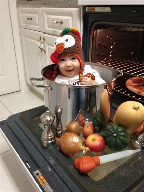 Thanksgiving November Baby Photoshoot Ideas - Anak Instristans Blog