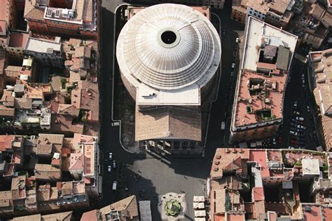 The Influential Architecture of the Pantheon in Rome