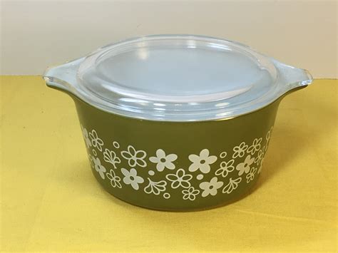 Vintage Pyrex 473 Daisy Olive Green Casserole Bowl, Corning Pyrex Green ...