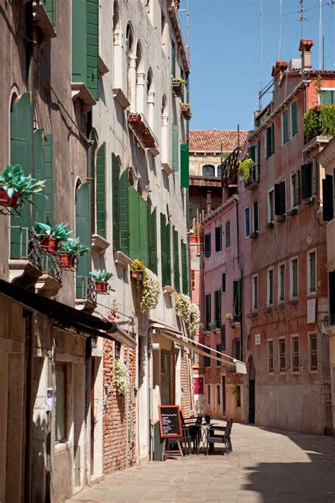 Cafe in Venice, Italy stock image. Image of place, architecture - 28752577