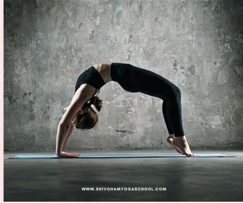 Chakrasana : How to practice wheel pose | 3 benefits