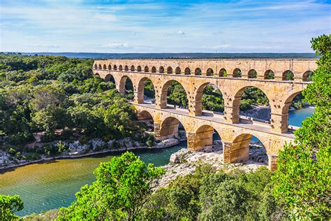 Pont du Gard Aqueduct - History and Facts | History Hit