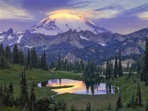 Mount Rainier NP 37 – Sunrise | MowryJournal.com