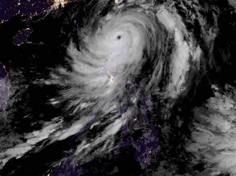 Typhoon Egay makes landfall in Aparri, Cagayan | Philstar.com