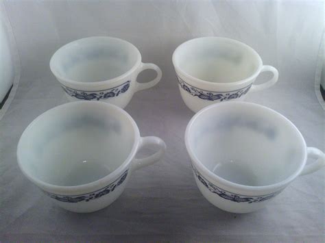 Vintage Pyrex Patterns | Patterns Gallery