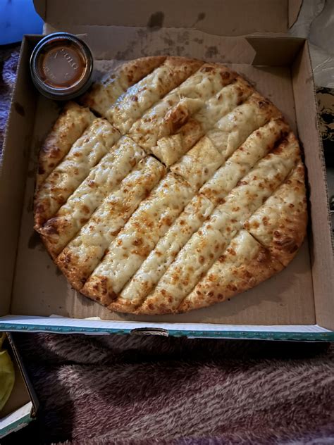 Papa John’s 10” Cheese and cheesesticks : r/Pizza