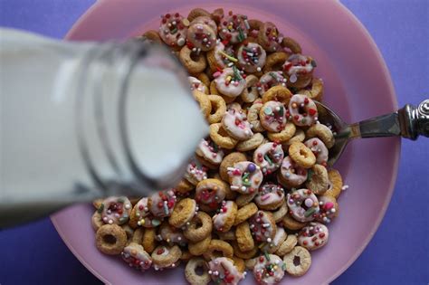 Floral Frosting: Donut Cereal