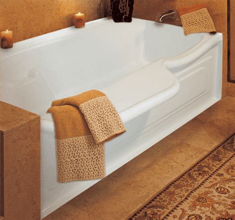 NewEdge Bathtub | bathtub with seat built in the edge