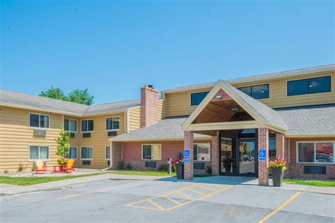 AmericInn by Wyndham Ames | Ames, IA Hotels