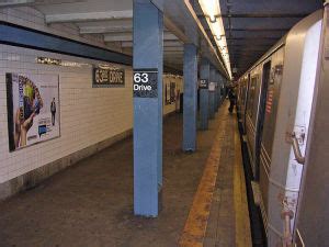 IND Subway Queens Branch: 63rd Drive Station - Rego Park NY - Living ...