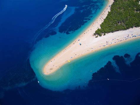 Zlatni Rat Beach Guide (+ Tips to Brac Island)