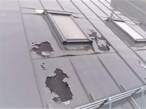 Metal roof leak repairs - Metal Roof Experts in Ontario, Toronto, Canada.