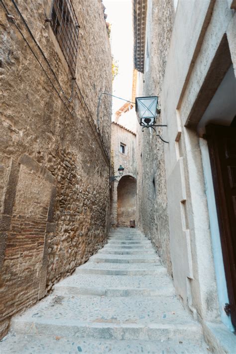 Girona in Game of Thrones: Free DIY Walking Tour & Filming Locations!