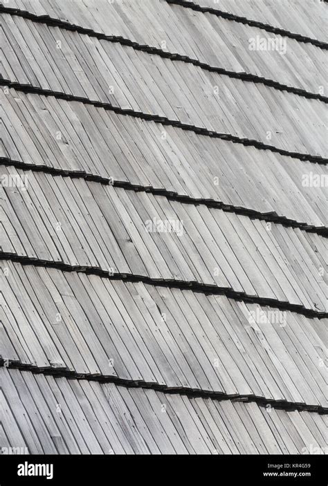 traditional roof wood texture Stock Photo - Alamy