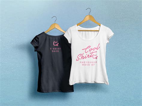 Free Woman T-Shirt Mockup (PSD)